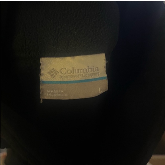Columbia Jacket 
Size L - Picture 3 of 3